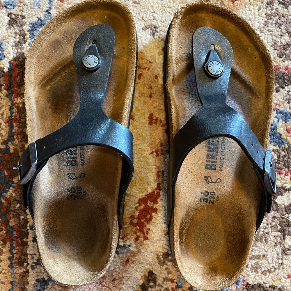 Birkenstock Gizeh Black Sandals